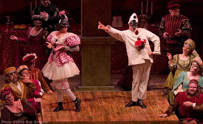 Romeo et Juliette commedia dell'arte dance